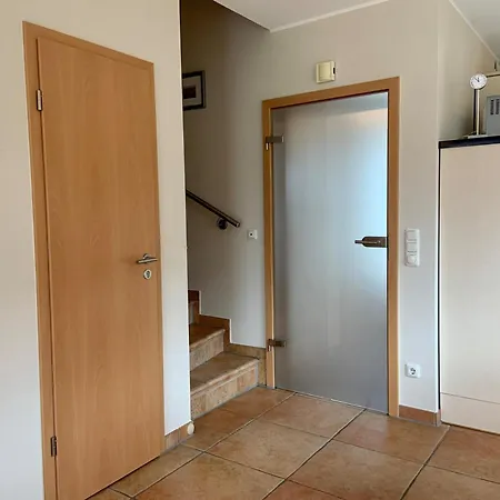 Nyaraló Sturmvogel *